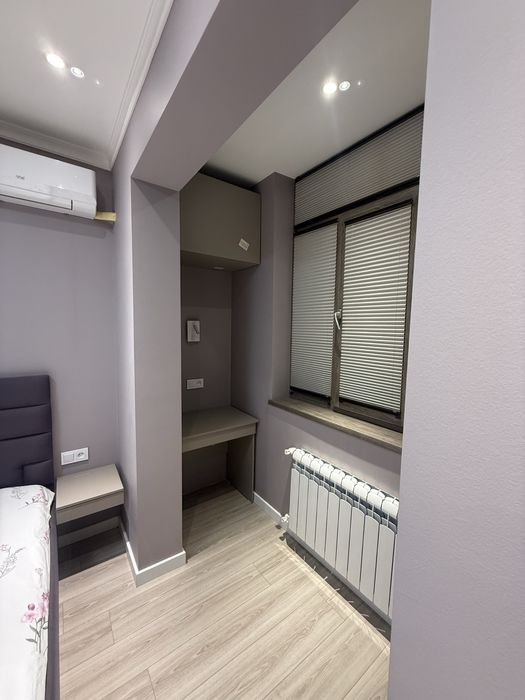 Ойбек метро Huawei 直接租賃奧伊別克地鐵站