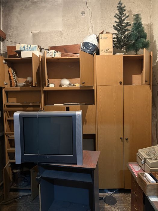 Отдам мебель телевизор и тд