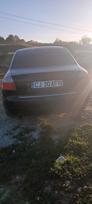 Audi a 4 b6 16 benzină