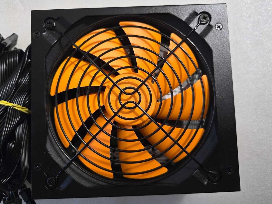 Sursa PC nJoy Nexo 850, 850W, 80+ Gold, DC-DC, PFC Activ - poze reale