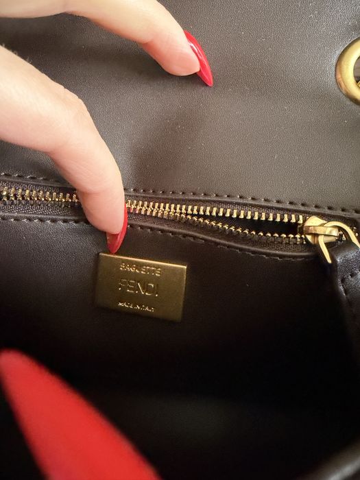 Малка Чанта Fendi