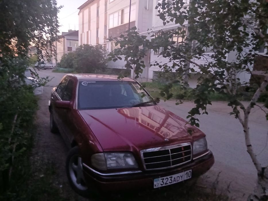 Мэрс  с180 хорошем состояние