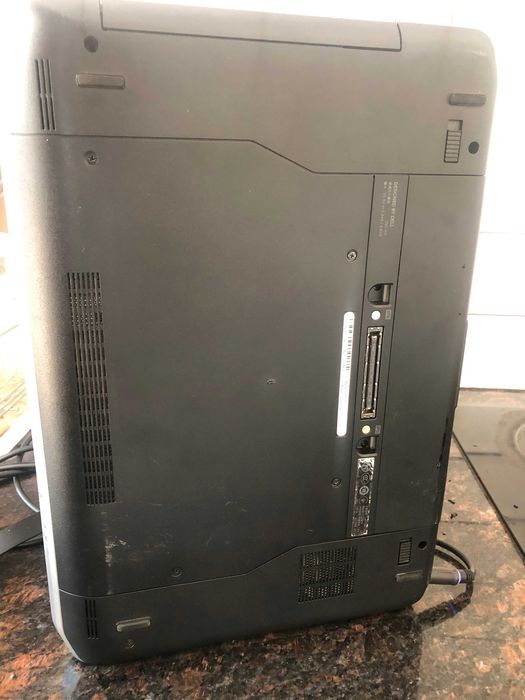 Лаптоп Dell Latitude
