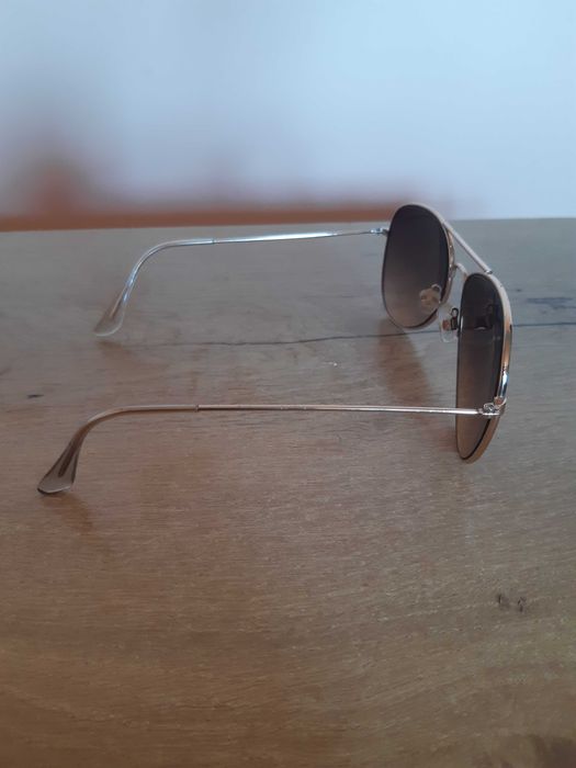 Слънчеви очила (дамски)- два броя