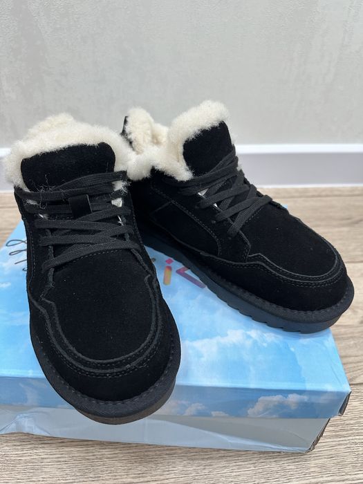 Зимние кроссовки