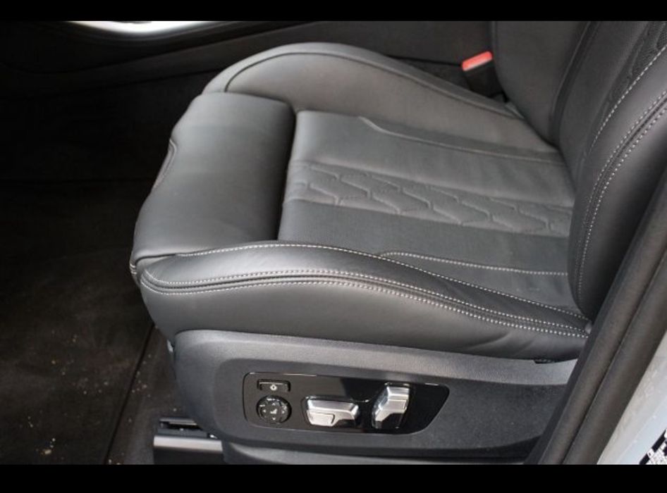 Bmw X5 G05 LCI Brooklyn Grey на части.