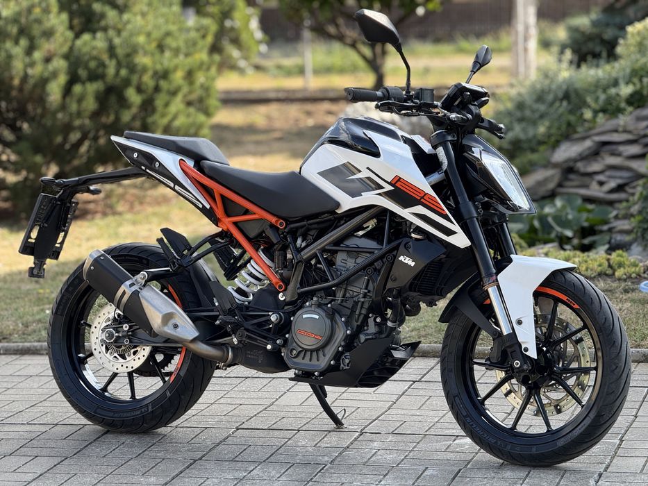 KTM Duke 125 ABS 7.000km(carte service) 2019 A1-16Ani