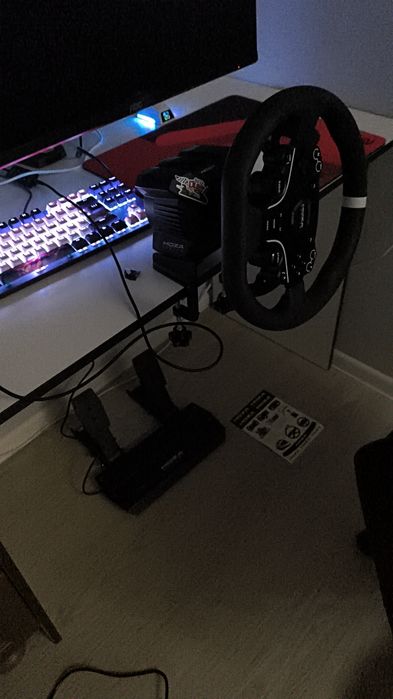 Игровой руль/контроллер Moza R3 PC