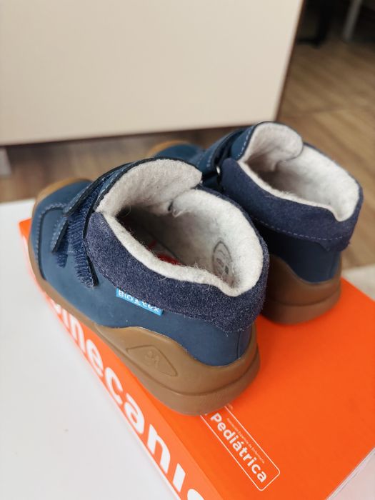 Vand ghete Biomecanics, marimea 24