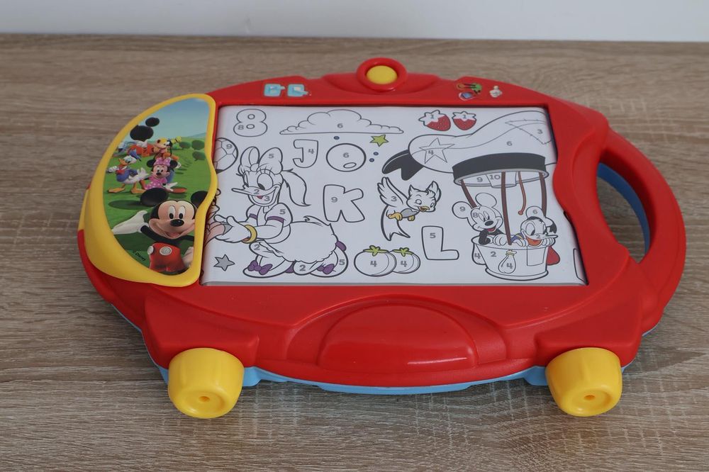 Jucarie educativa Disney Mickey & Friends – tabla de desen cu lumina