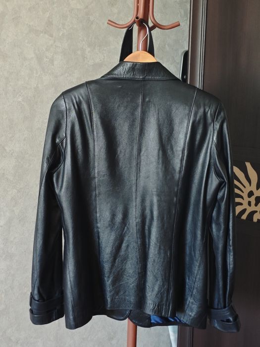 Продам кожанную куртку