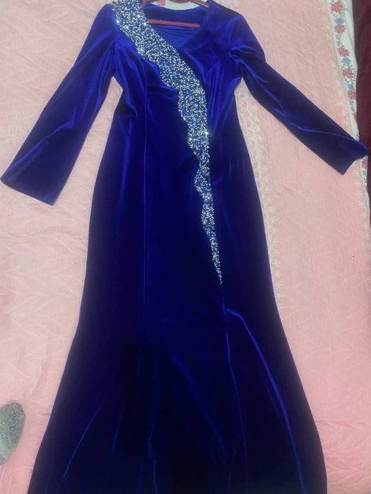 Vecherniy va kunlik kiyimlar