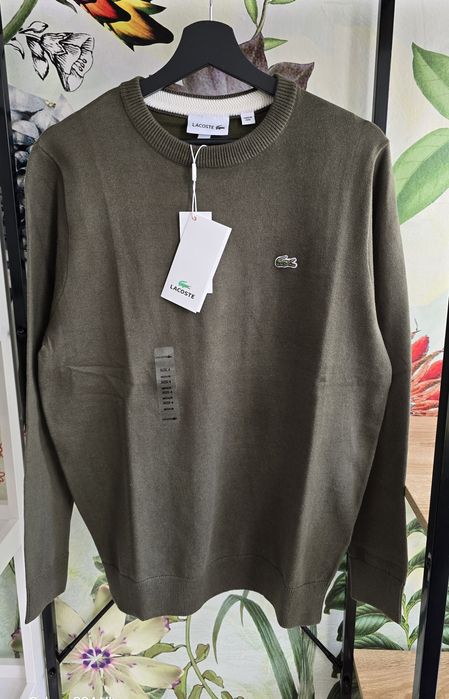 LACOSTE нов оригинален мъжки пуловер
Нов оригинален мъжки пуловер с ет