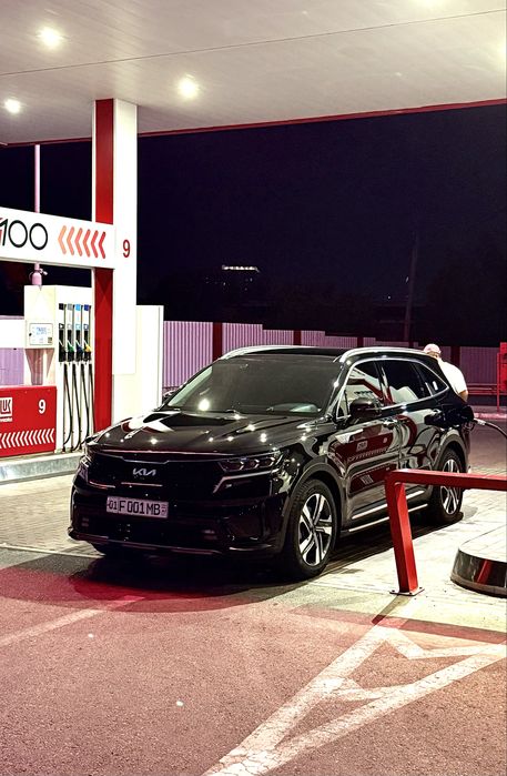 Kia SORENTO 3,5 2022. Full pozitsiya 7 sideniyali