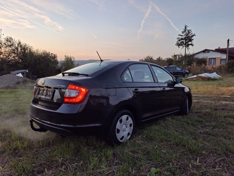 SKODA Rapid 2016 — imagine 5