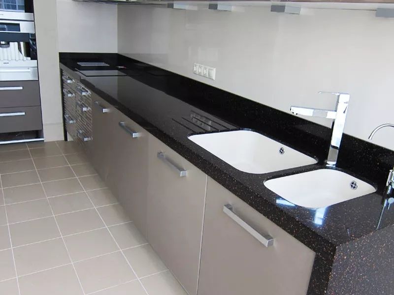 Столешницы барные стойки раковины из акрила и кварца