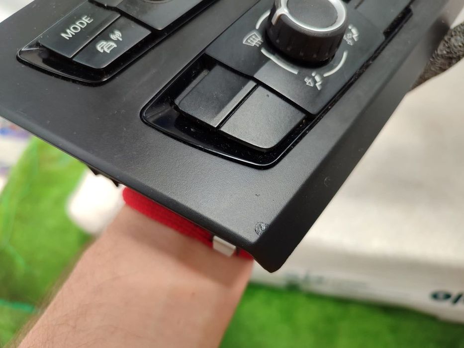 PANOU COMANDĂ CLIMA + PANOU COMANDĂ RADIO AUDIO BMW 1 SERIES F20 2012 / 2011–2015 / COD OEM 6411 9207197-02 / 9207197 (5E2)