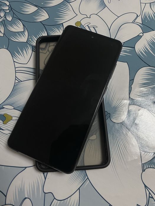 Samsung galaxy a52 продам