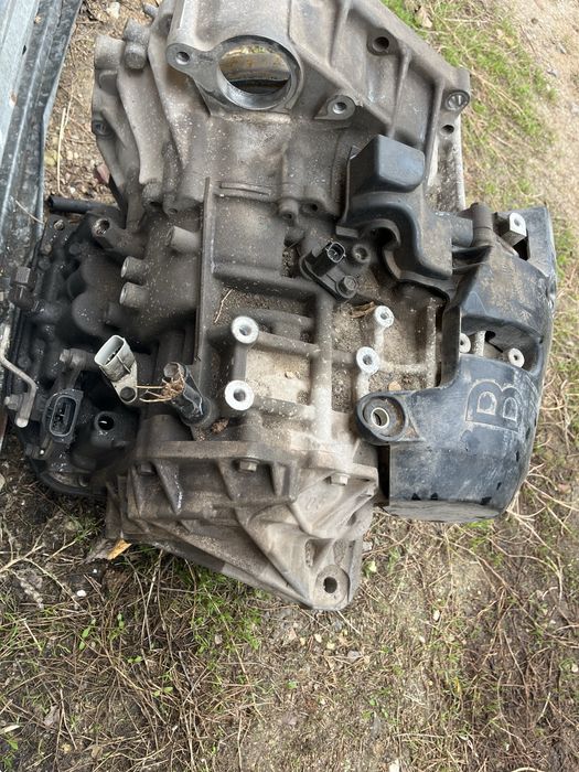 Каробка передачи на тойота камри 45 2011года