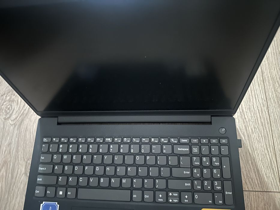 ноутбук lenovo.