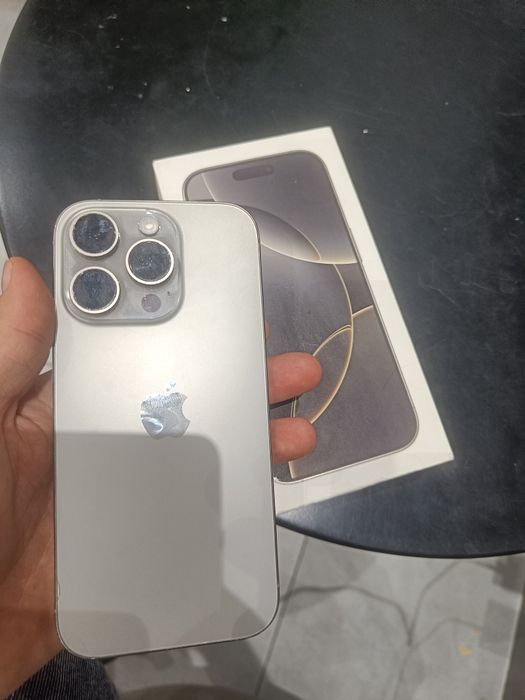 iPhone 16 pro  128 Gb