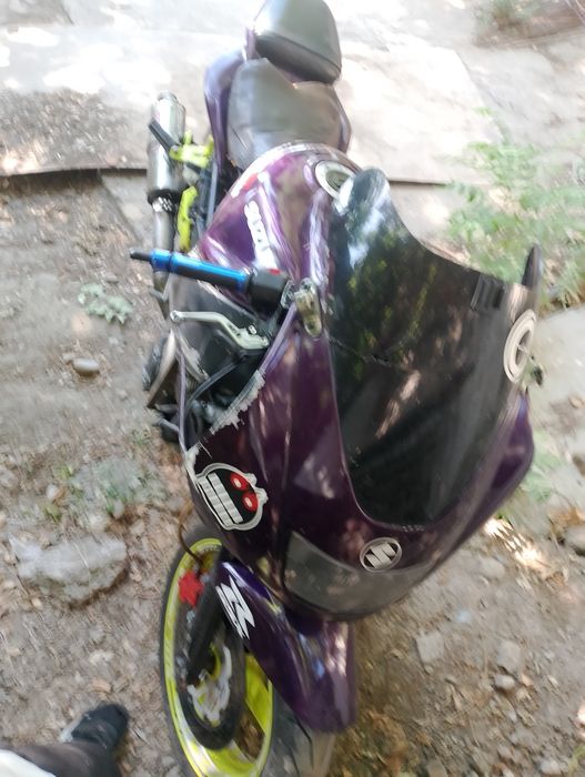 Suzuki RF900 продам срочно