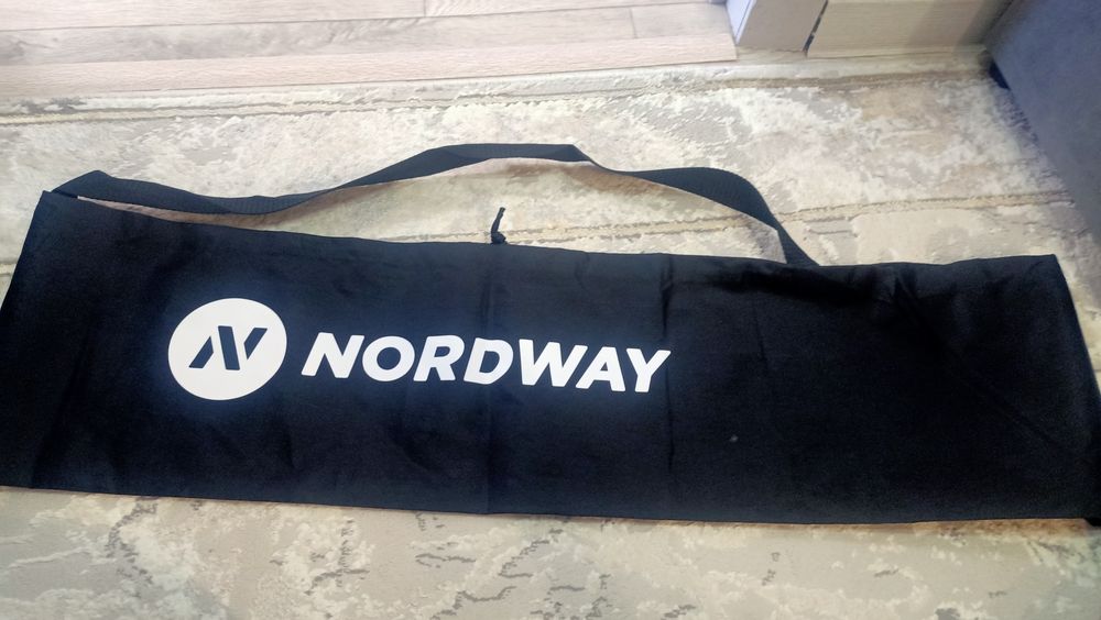 Продам чехол для беговых лыж