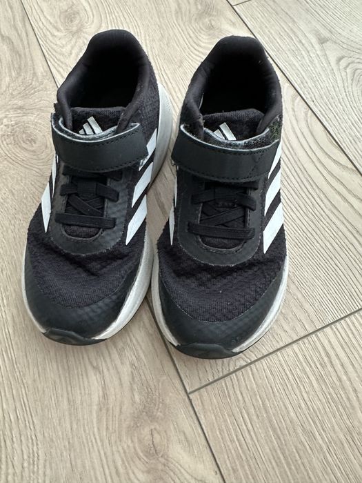 Кроссовки на мальчика