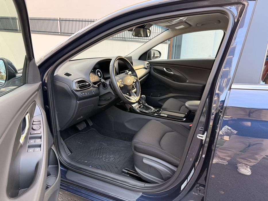 Hyundai I30 Fastback Facelift  2024 AUTOMAT 1.5T-GDI 140Cp M-Hybrid