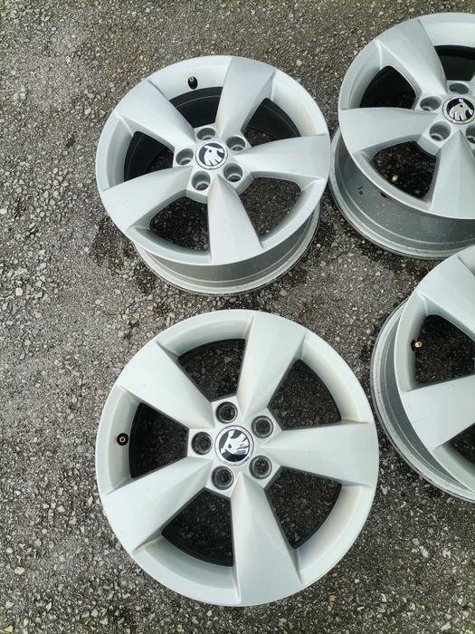 Джанти Орг. Skoda Fabia Rapid. Skala 5.100 R15 j6 et38