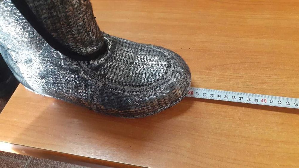 Продавам зимни боти Thinsulate размер 44