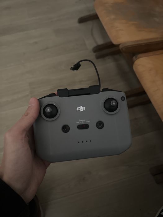 Vand Dji rc-n1c ca noua , dji mini 4k defect(placa perfecta) si bateri