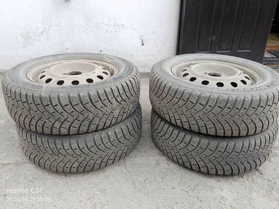 продам резину r15