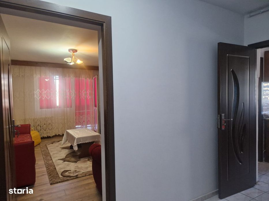 Cafrom Imobiliare - EXCLUSIV - Vest Apartament 2 Camere de Inchiriat — fotografia 3