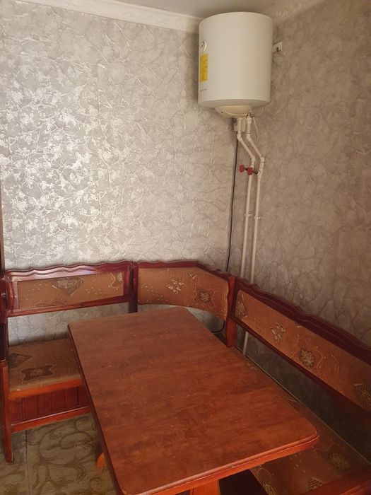 2 xonali kvartira ijaraga beriladi. Oilaga