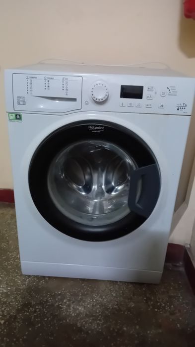 Pentru piese de schimb- Mașina de spălat rufe Hotpoint Ariston