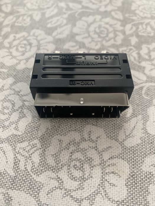 Переходник аудио-видео с RCA на Scart