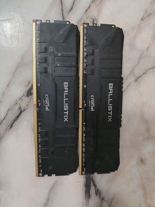 Памет 16GB (2x8GB)  Crucial Ballistix  Kit 3000 MHz DDR4