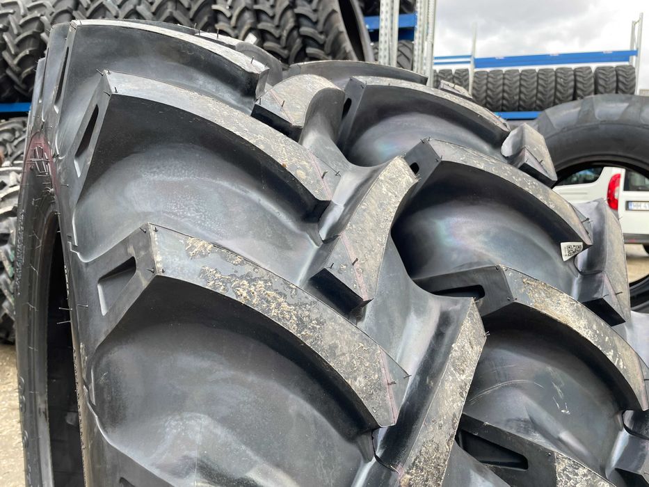 Marca OZKA 14.9-30 anvelope noi cu 10 pliuri pentru tractor spate