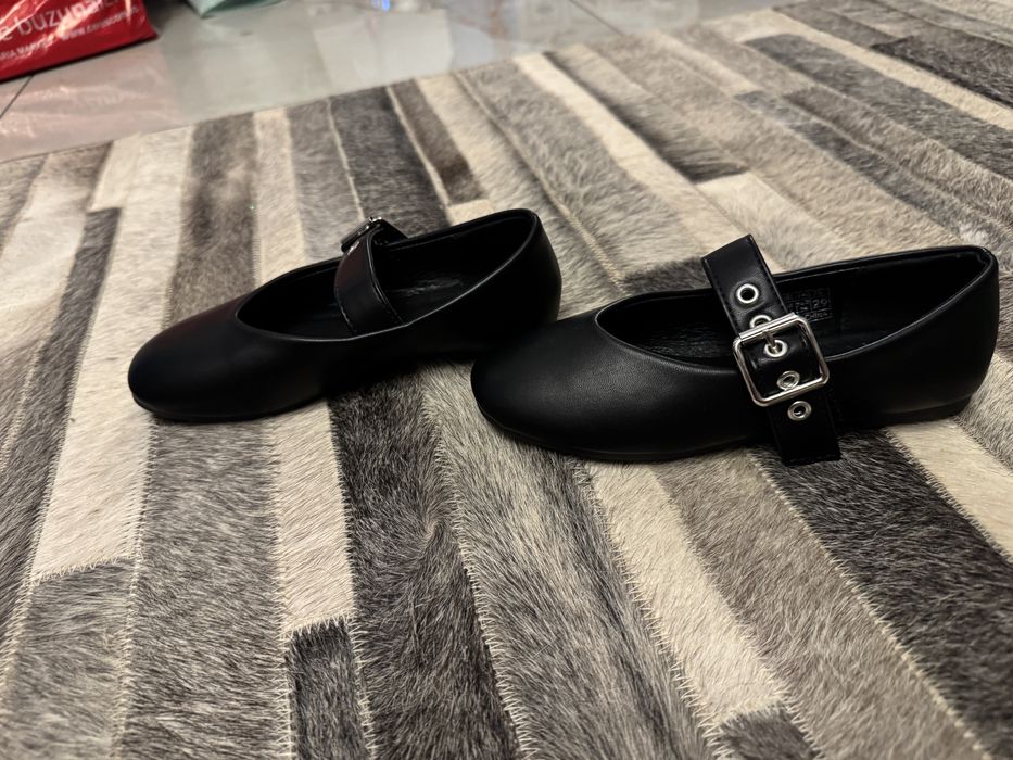 Pantofi negri mary jane noi, marimea 28