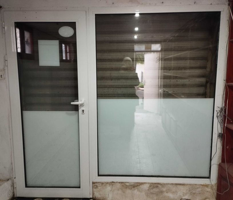 Врати и прозорци