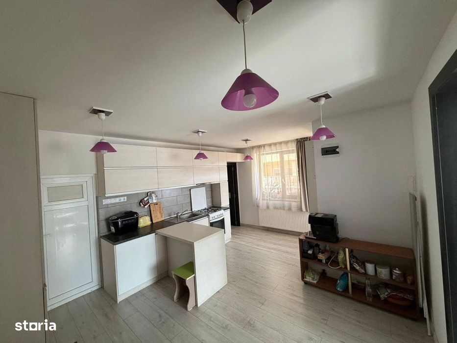 Casa Complet Renovata - SU 100MP I Teren 495MP - Pod IRA
