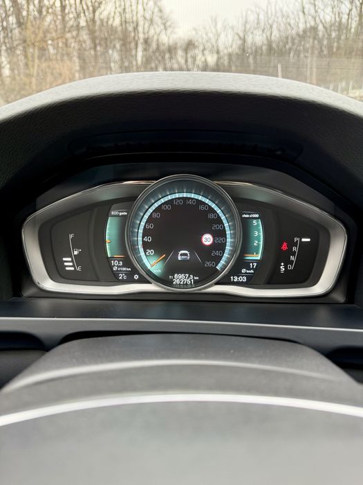 Volvo V60 Inscription D4 (An 2015)