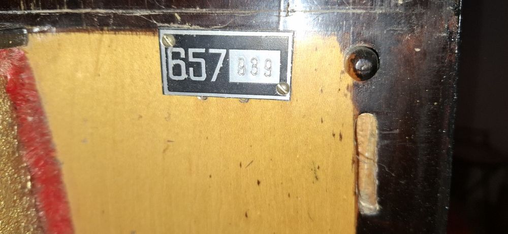 Pianină Doina București, placă bronz cu mecanică Renner  recondiționat