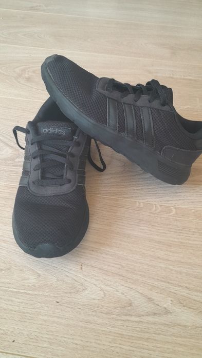 Adidas маратонки