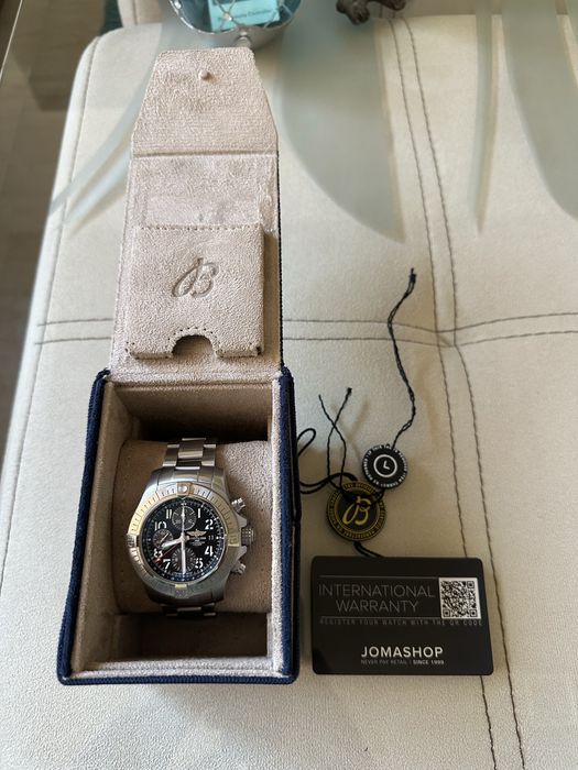Breitling Avenger GMT 45 в ГАРАНЦИЯ