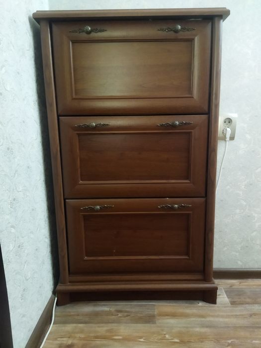 Шкаф, комод и обувница