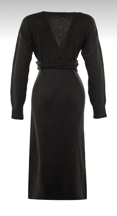 Элегантное шерстяное платье