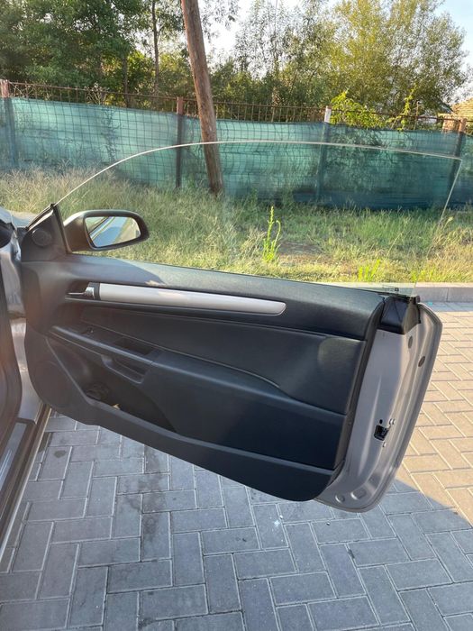 Opel Astra H Cabriolet