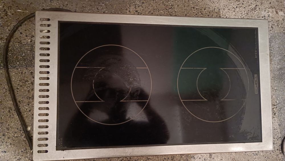 Индукционен Професионален котлон 2х3.5кв